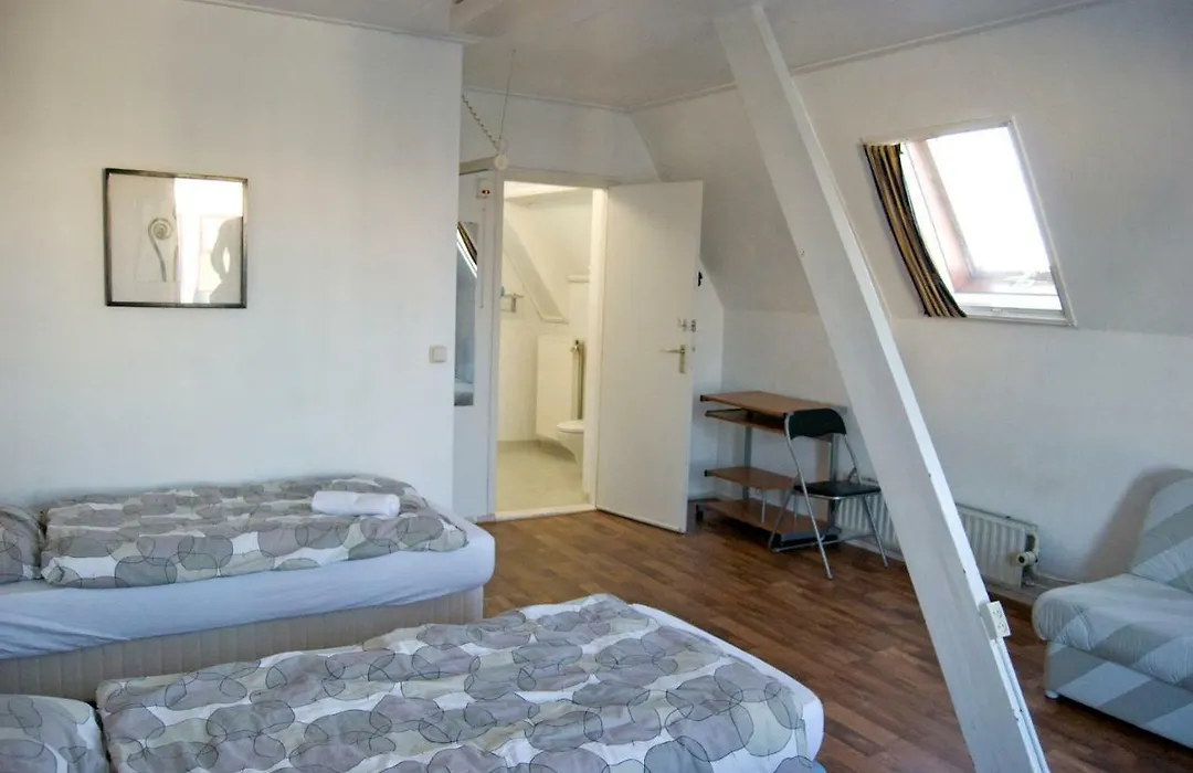 Pension Delfzijl-1
